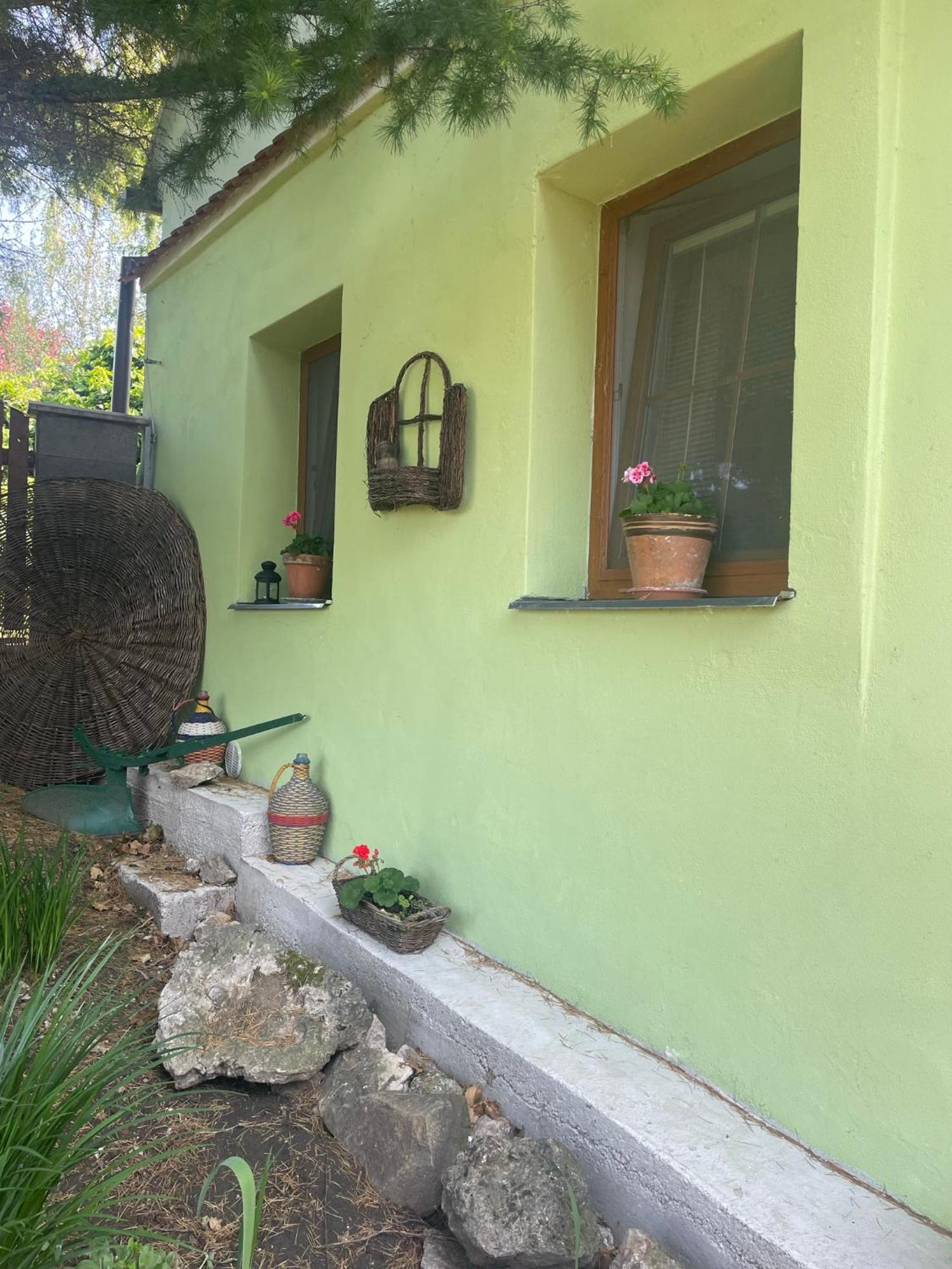 Na úpatí Pálavy Hotel Horni Vestonice Exterior foto